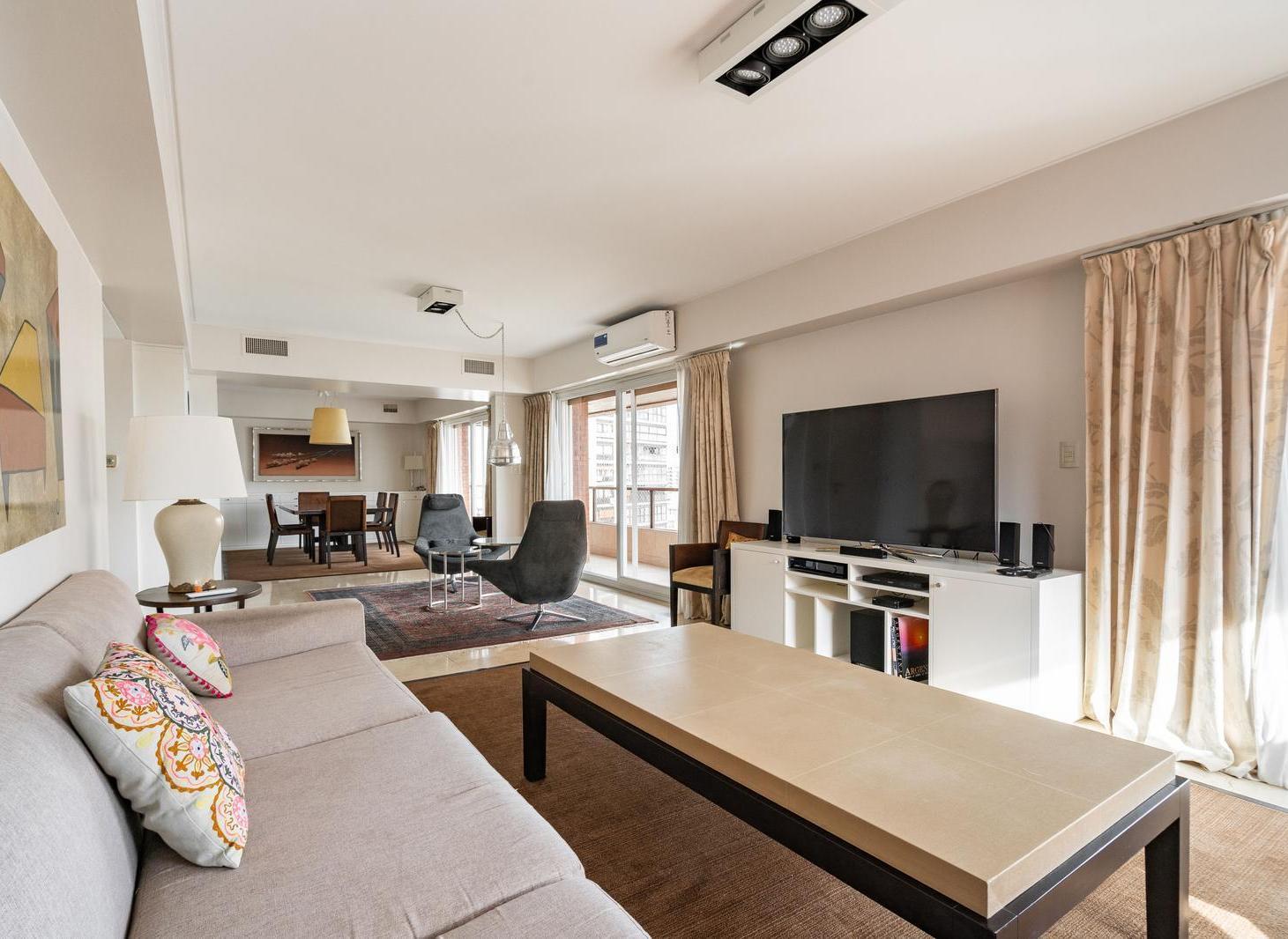Foto de Departamento en venta en Palermo Chico 4 amb., cochera fija. Edificio, imagen 2