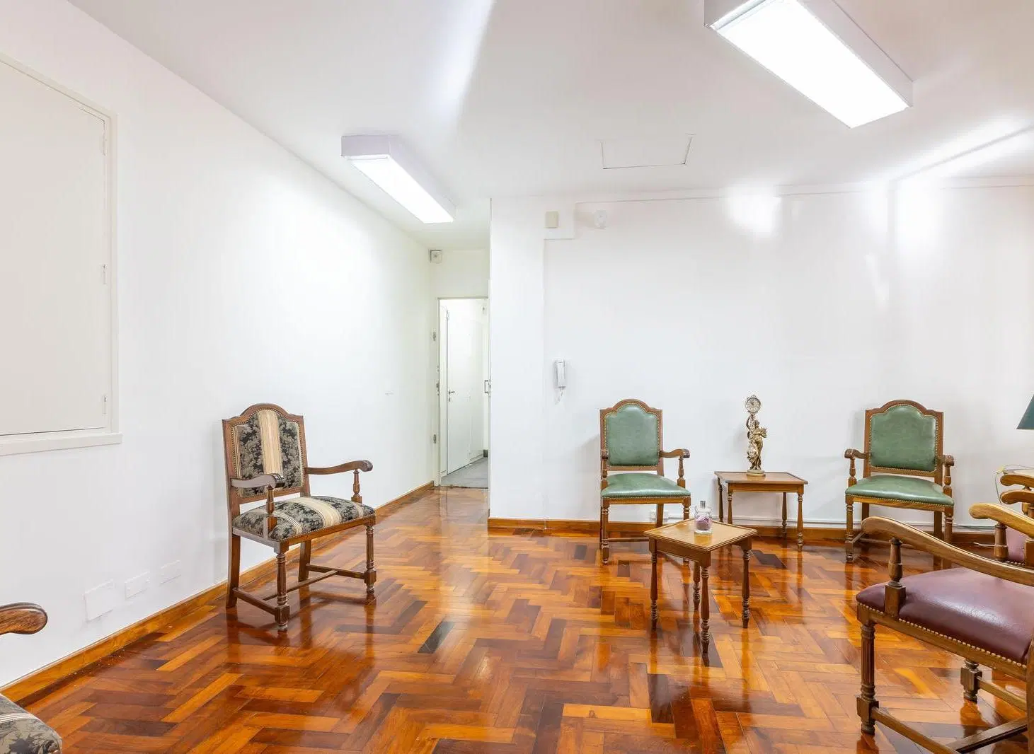 Oportunidad en microcentro Oficina con vivienda. 8