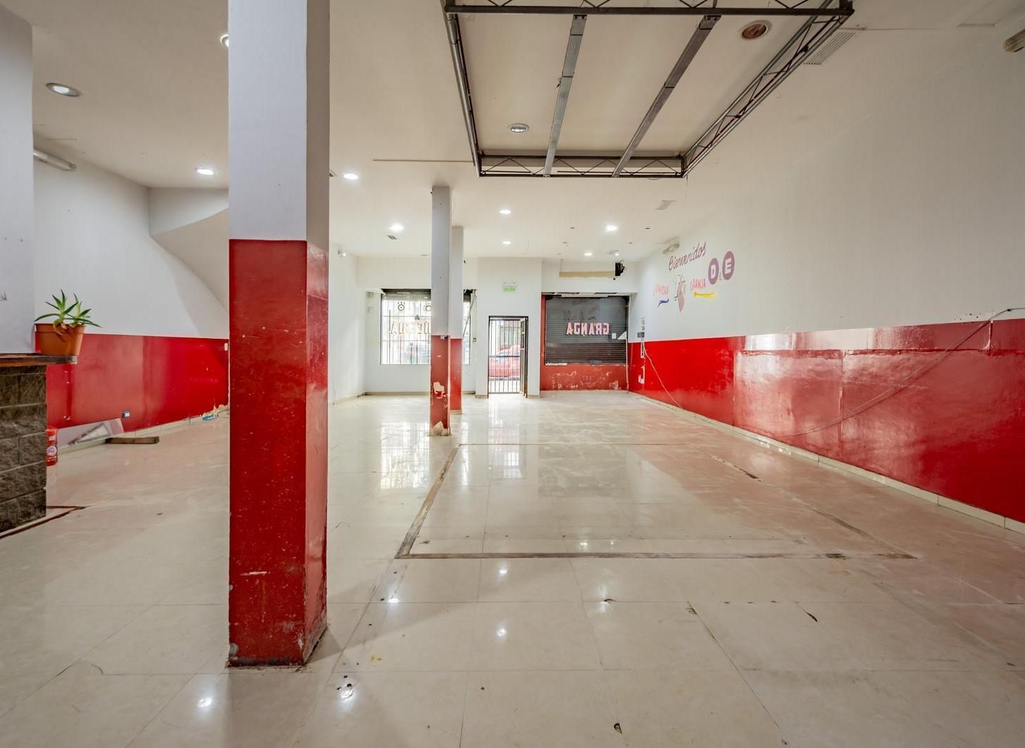 Amplio local en San Telmo - 148 m² en PB – ideal múltiples rubros