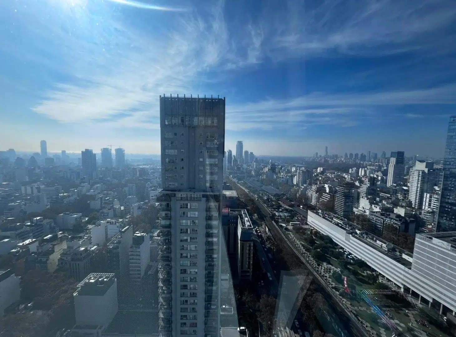 Venta semipiso en Mirabilia Palermo 4 ambientes- Con cochera fija - Hermosa vista piso alto 2
