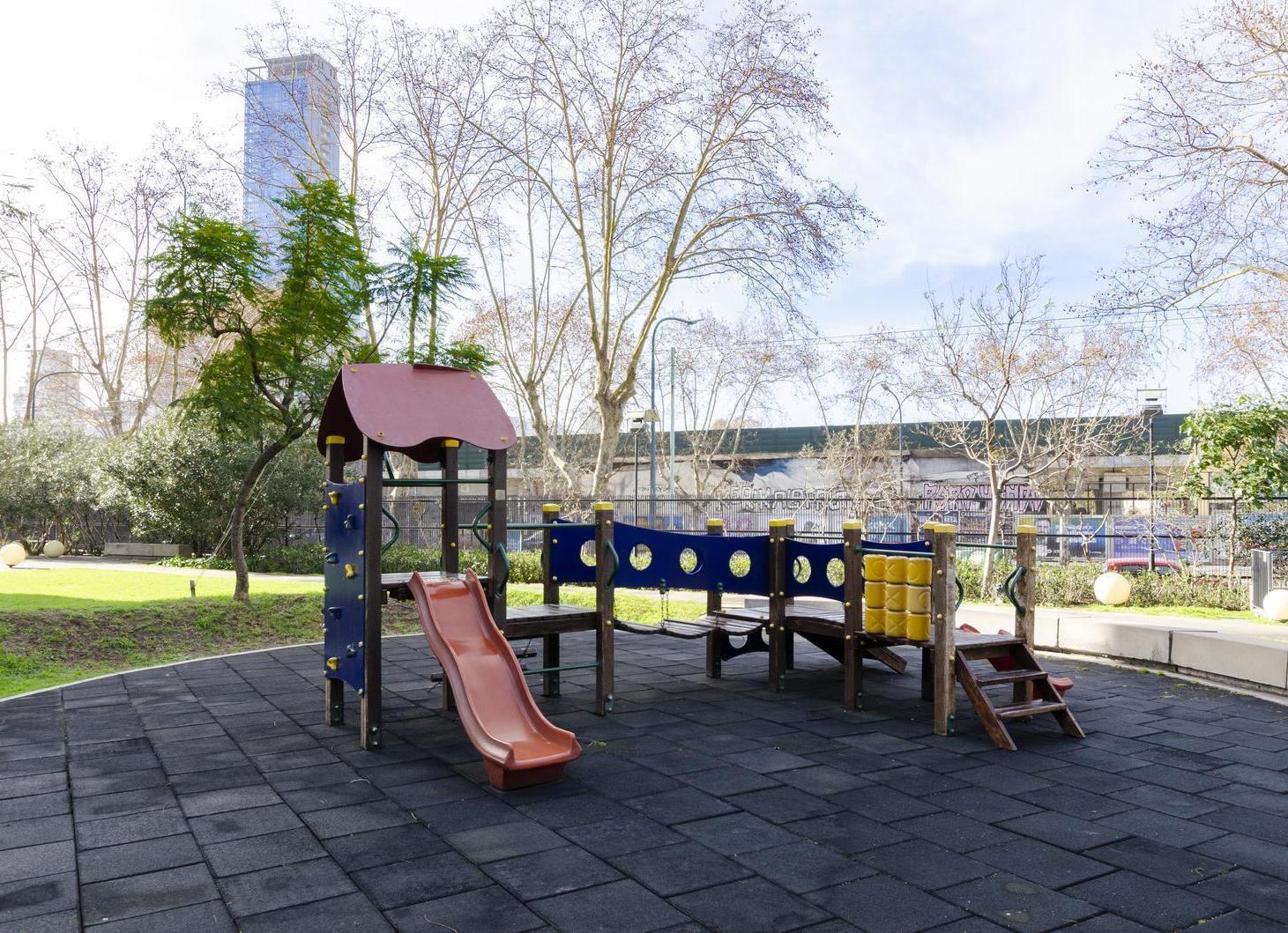 Venta semipiso en Mirabilia Palermo 4 ambientes- Con cochera fija - Hermosa vista piso alto