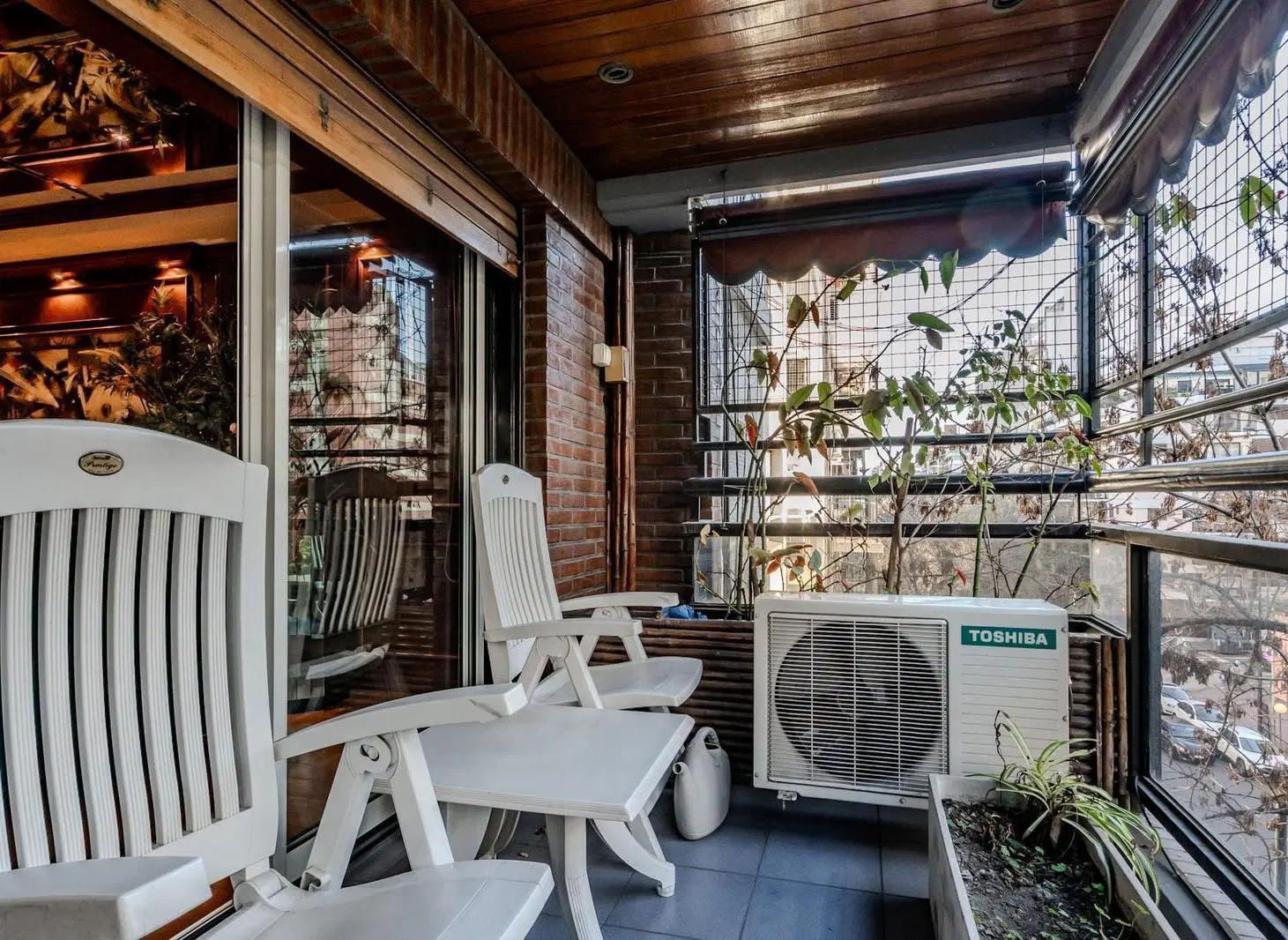 4 Ambientes con Dependencia, Cochera y 2 Bauleras en Villa Urquiza 4