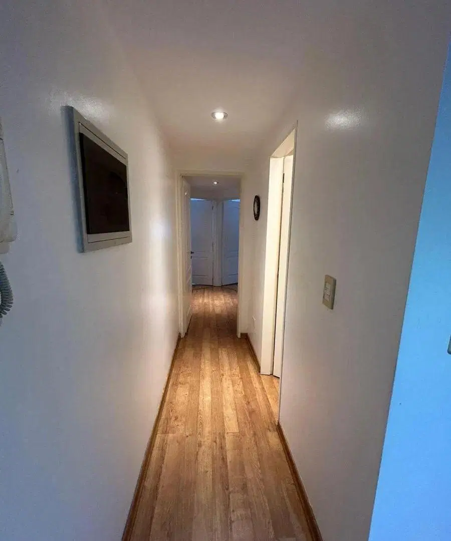 Departamento en Venta Piso 4 Ambientes con Dependencia y Cochera en Coghlan 8