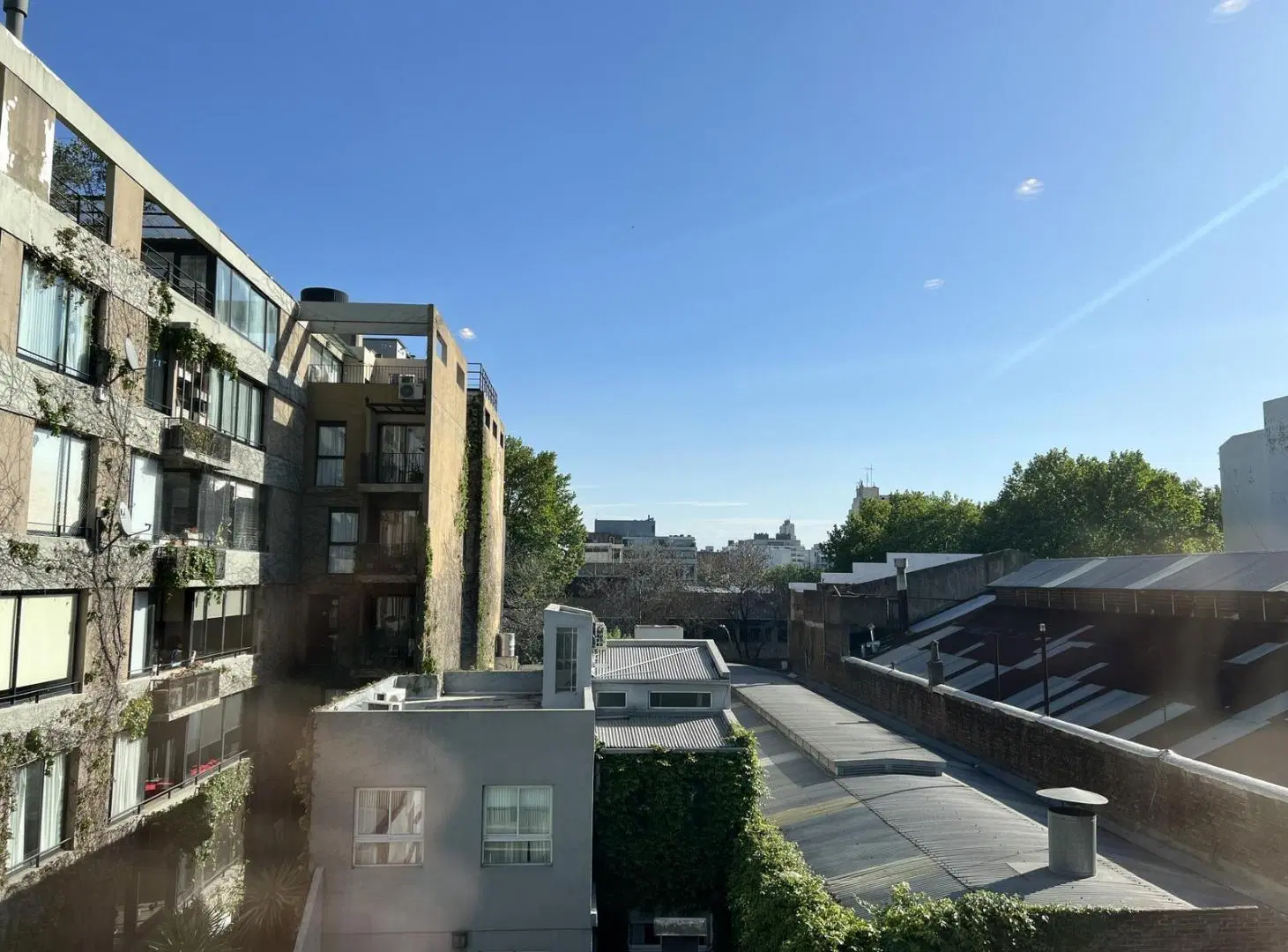 Oficina en Palermo Hollywood - Edificio Mirastar - Seguridad 24 hs - Cochera 8