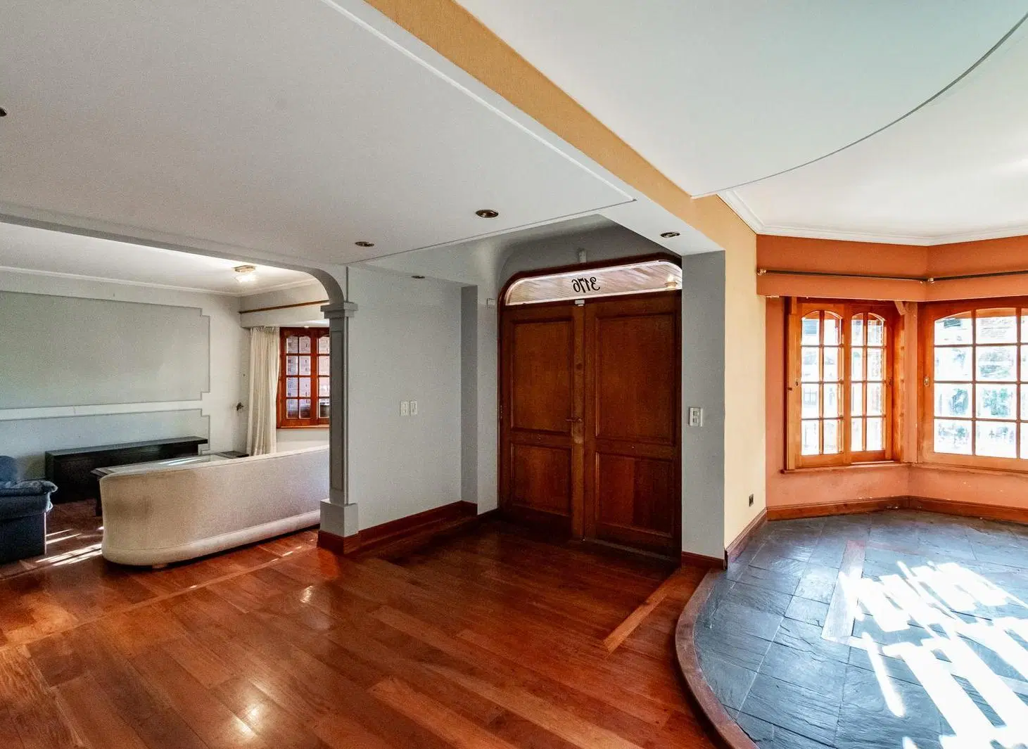 Única Casa en Olivos 3