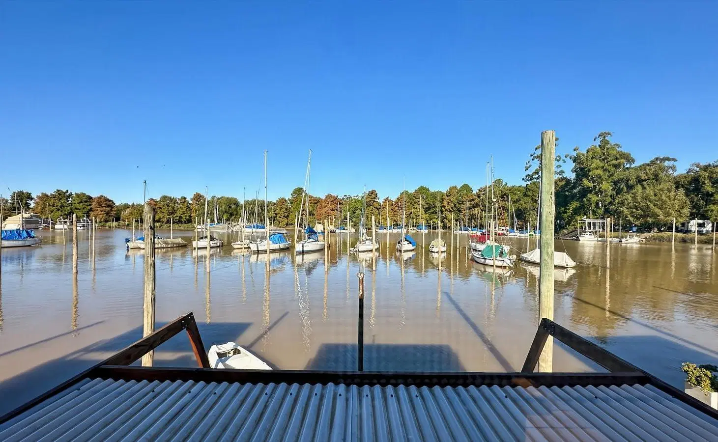 Casa Flotante Dúplex Premium | Excelente Estado | Ideal Vivienda o Renta Temporal 4