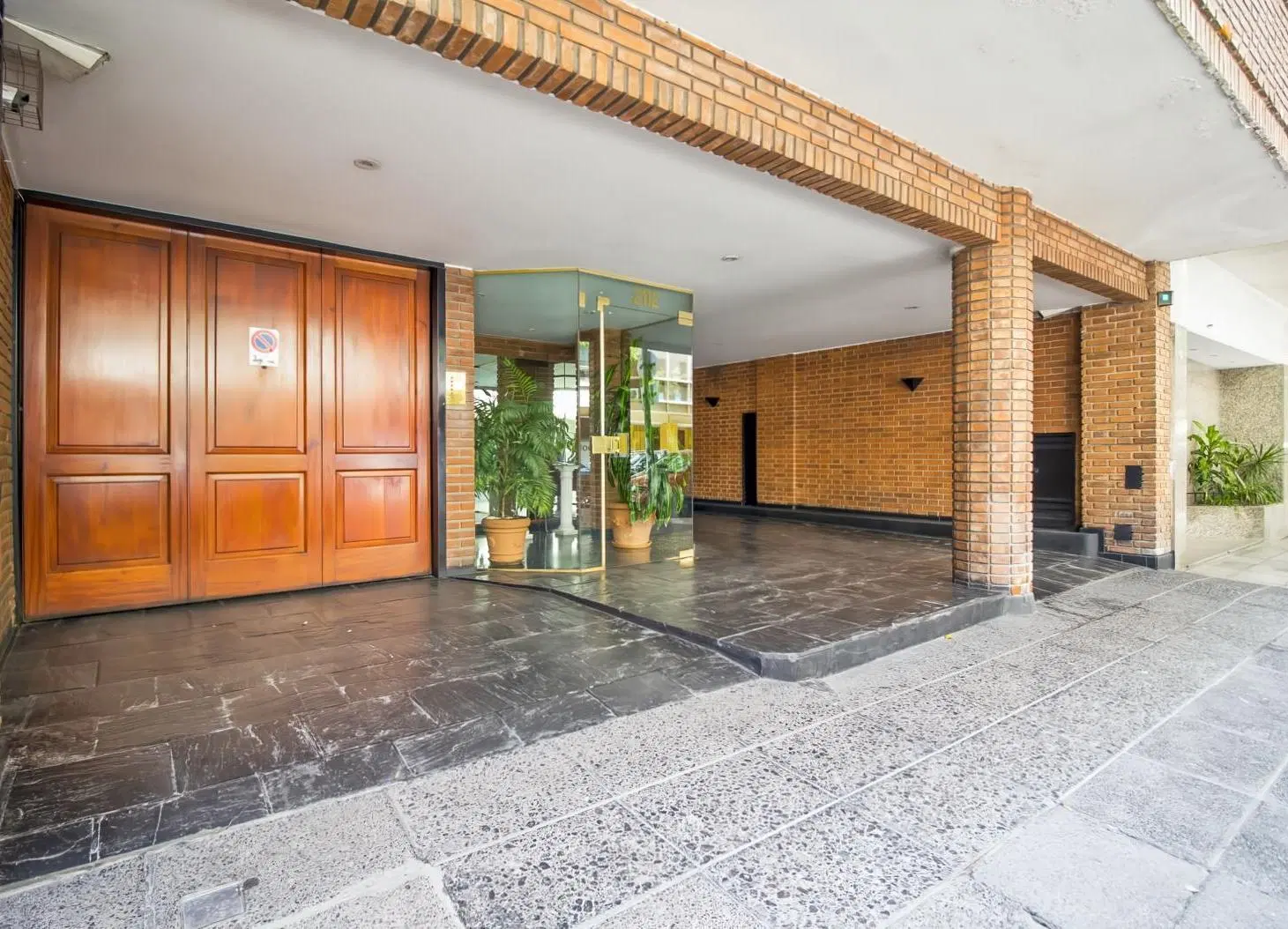 Departamento duplex 4 amb con cochera fija - Barrio Norte 1