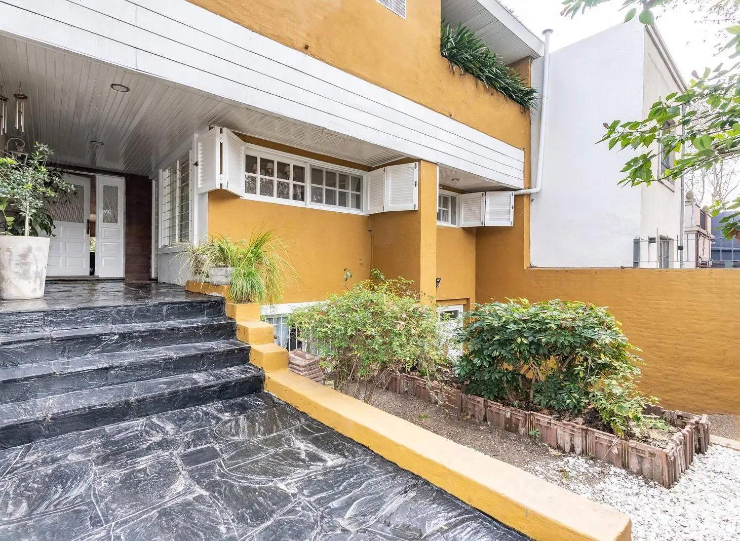 Casa en Venta en San Isidro 4 Dormitorios + Departamento Independiente | Jardín, Pileta y Garage 4