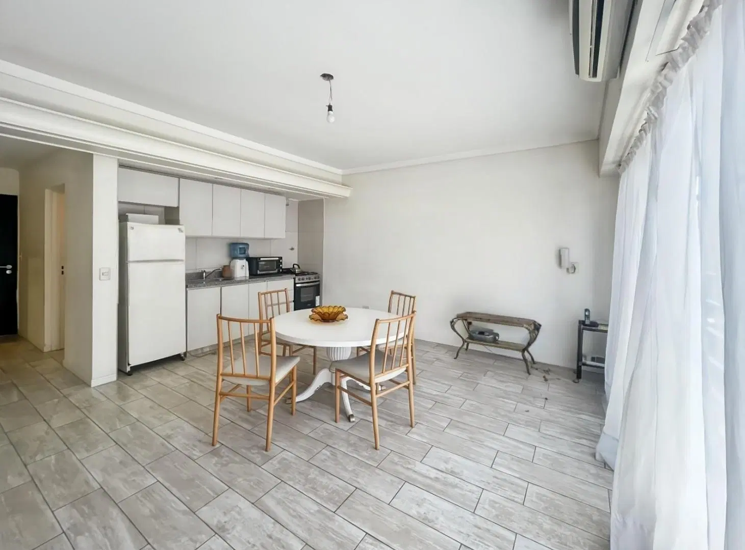Departamento 3 Ambientes Apto Profesional / Vivienda en La Lucila | 2 Baños | Balcón al Frente 8