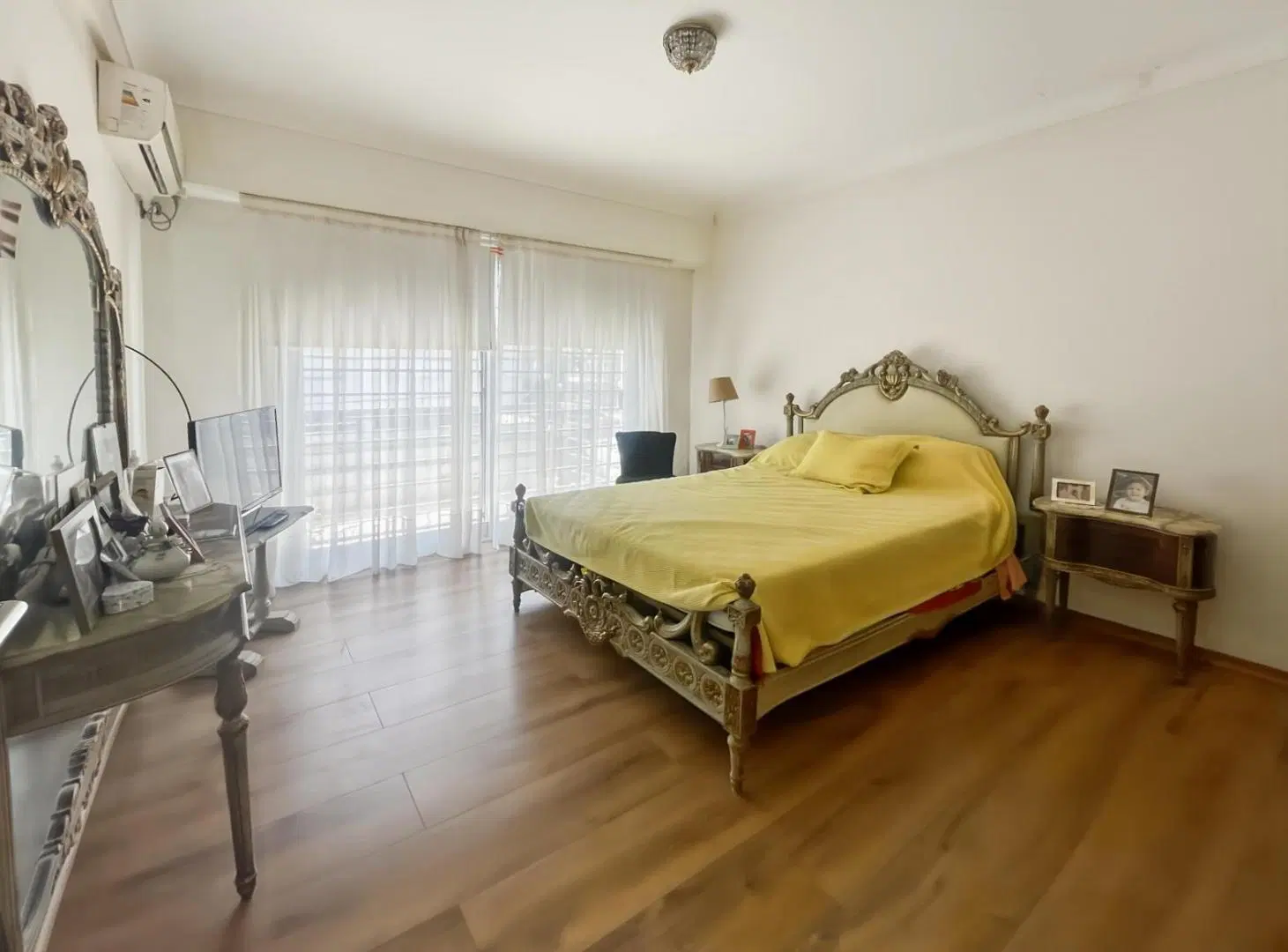Departamento 3 Ambientes Apto Profesional / Vivienda en La Lucila | 2 Baños | Balcón al Frente 4