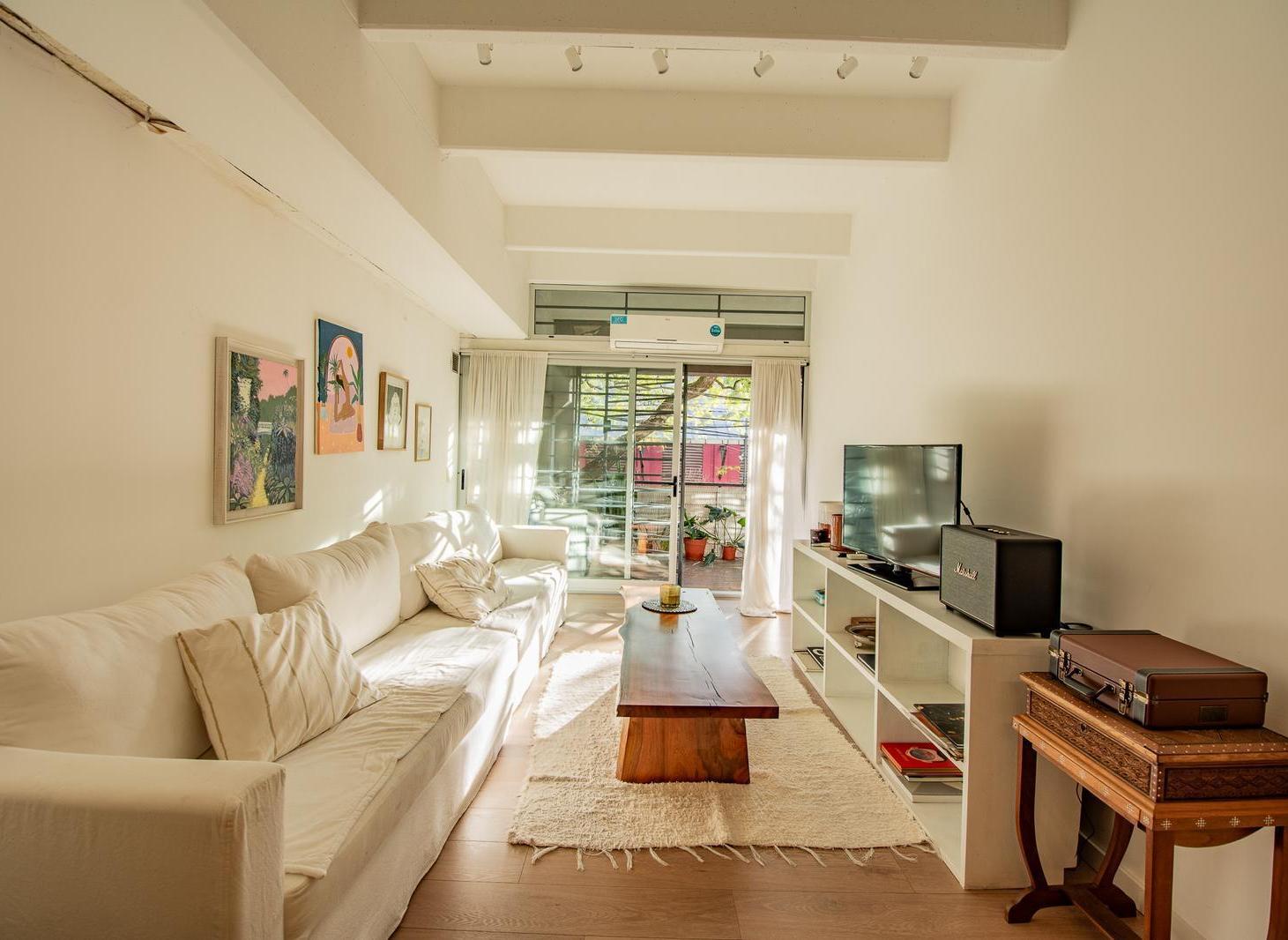 Foto de Departamento amplio en excelente estado de dos ambientes full amenities, imagen 1