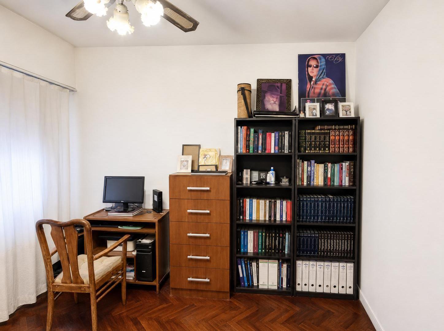 Foto de Departamento 4 ambientes en Balvanera., imagen 1