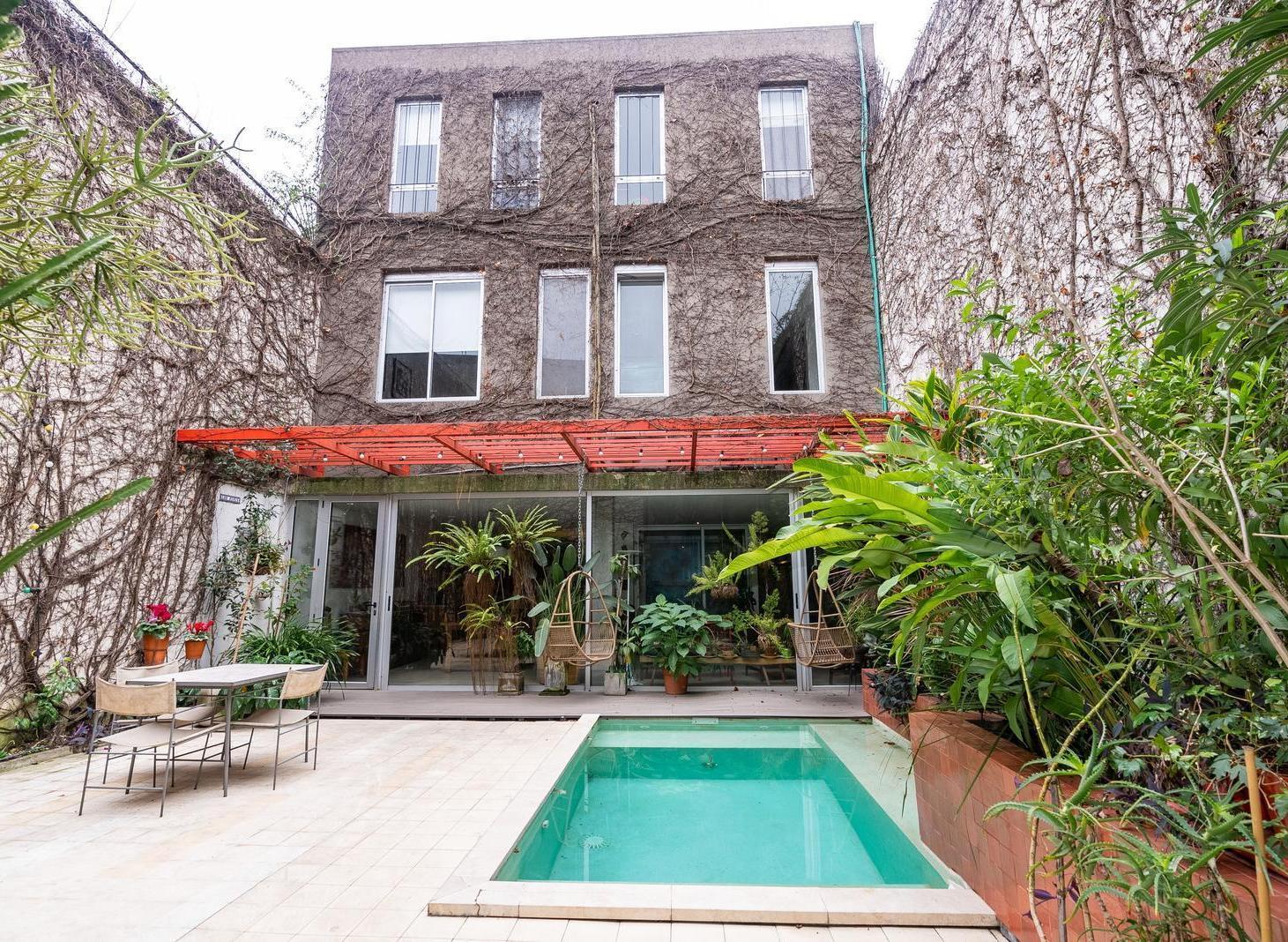 Foto de Casa en venta Palermo, 5 amb con pileta, cochera y home office, imagen 2