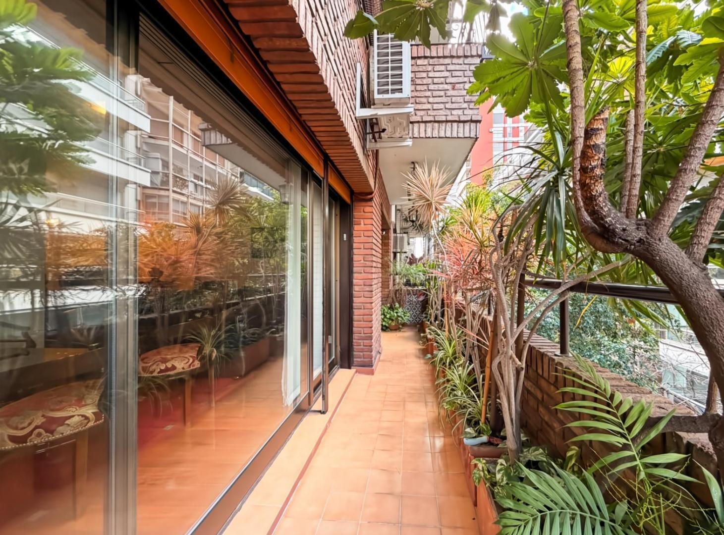 Foto de Departamento duplex 4 amb con cochera fija - Barrio Norte, imagen 4