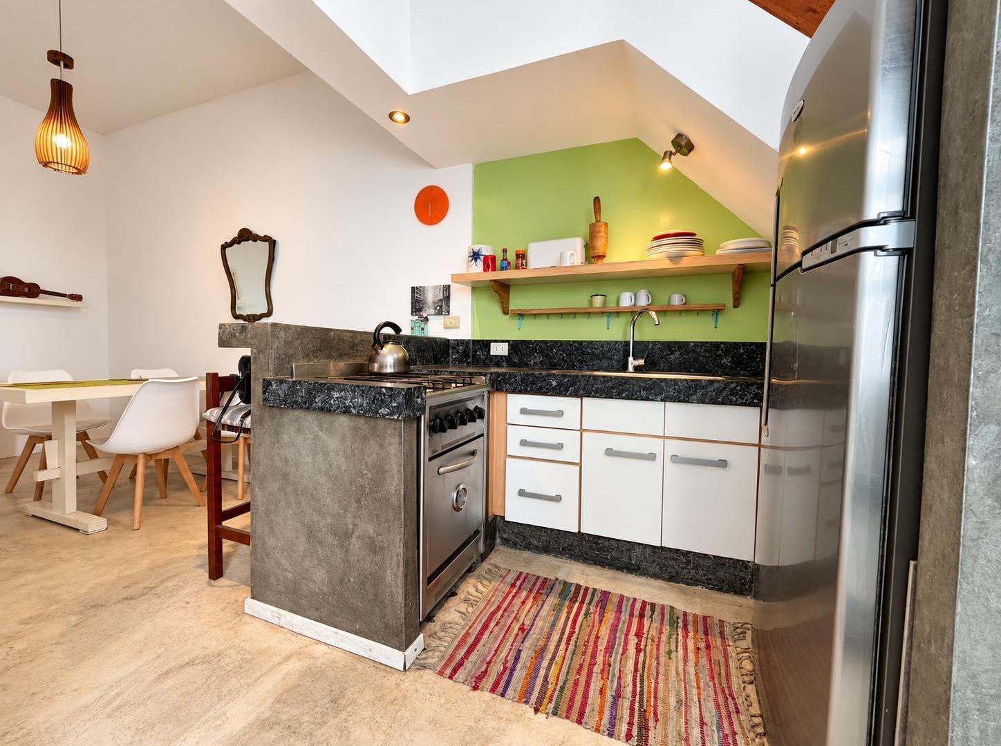 Foto de Venta PH 2 AMBIENTES CON PATIO Y TERRAZA EN VILLA CRESPO, imagen 1