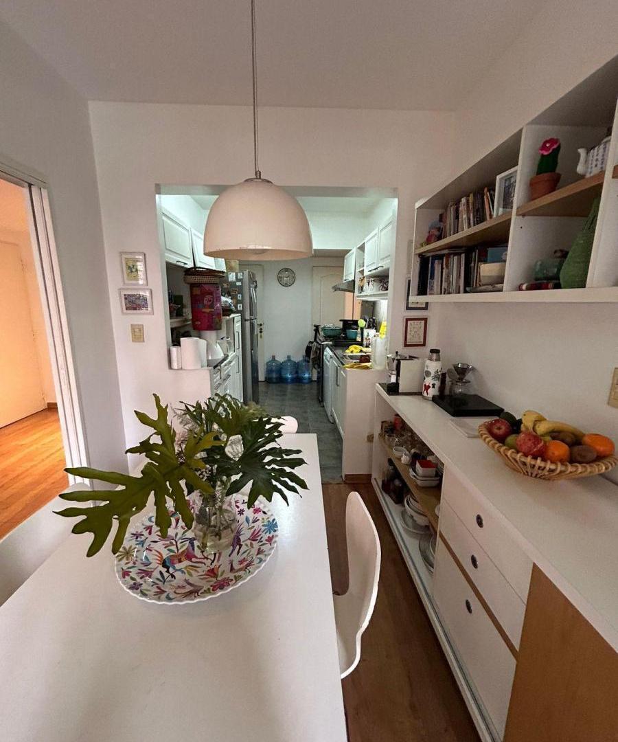 Foto de Venta Depto Piso 4 Ambientes con Dependencia y Cochera en Belgrano, imagen 4