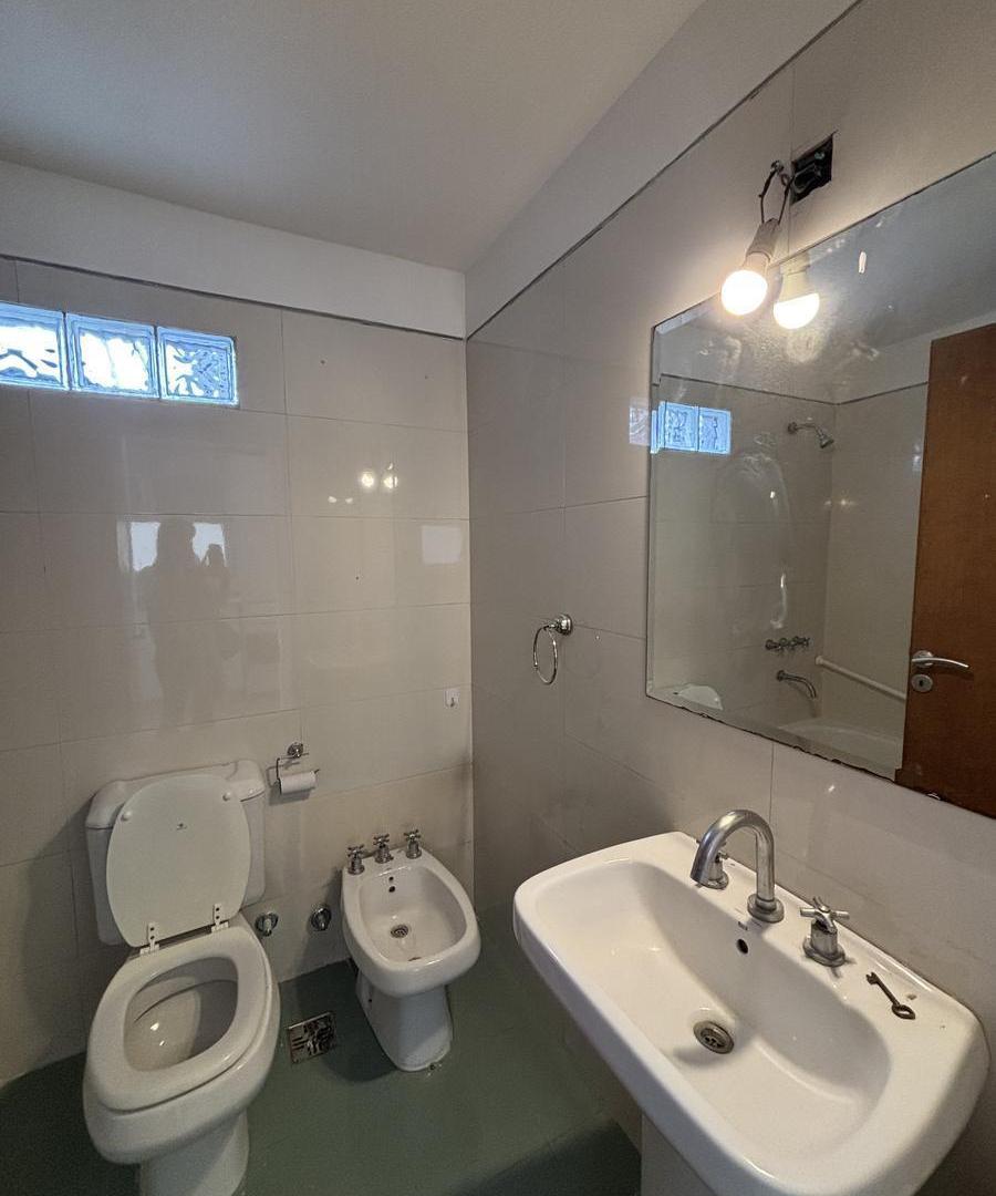 Foto de Departamento en Venta 2 Ambientes con 2 Balcones y Cochera – Villa, imagen 4