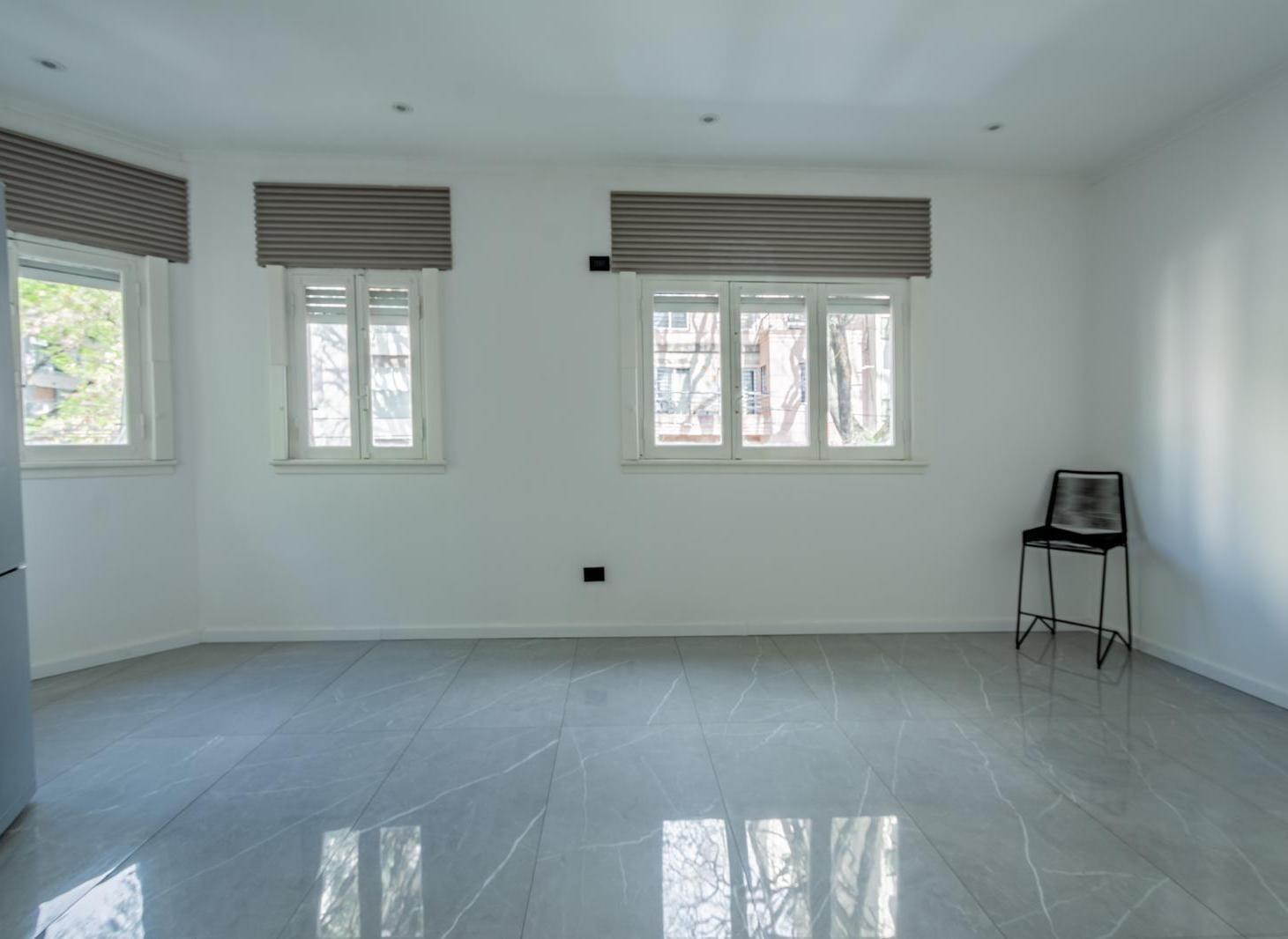 Foto de PH en venta 3 ambientes con terraza propia reciclado en Caballito, imagen 2