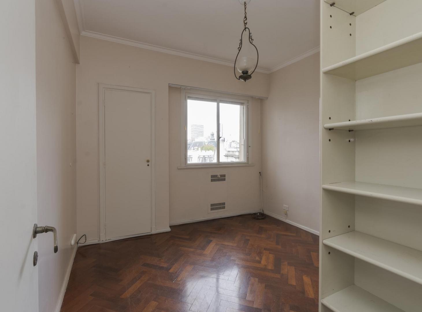 Foto de Departamento en recoleta de tres ambientes con dependencias, imagen 1