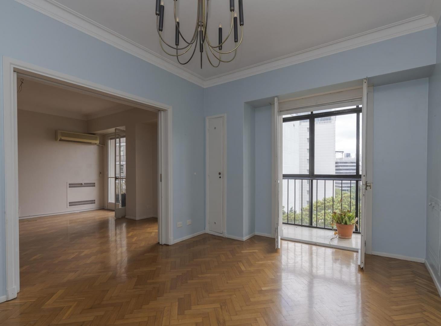 Foto de Departamento en recoleta de tres ambientes con dependencias, imagen 2