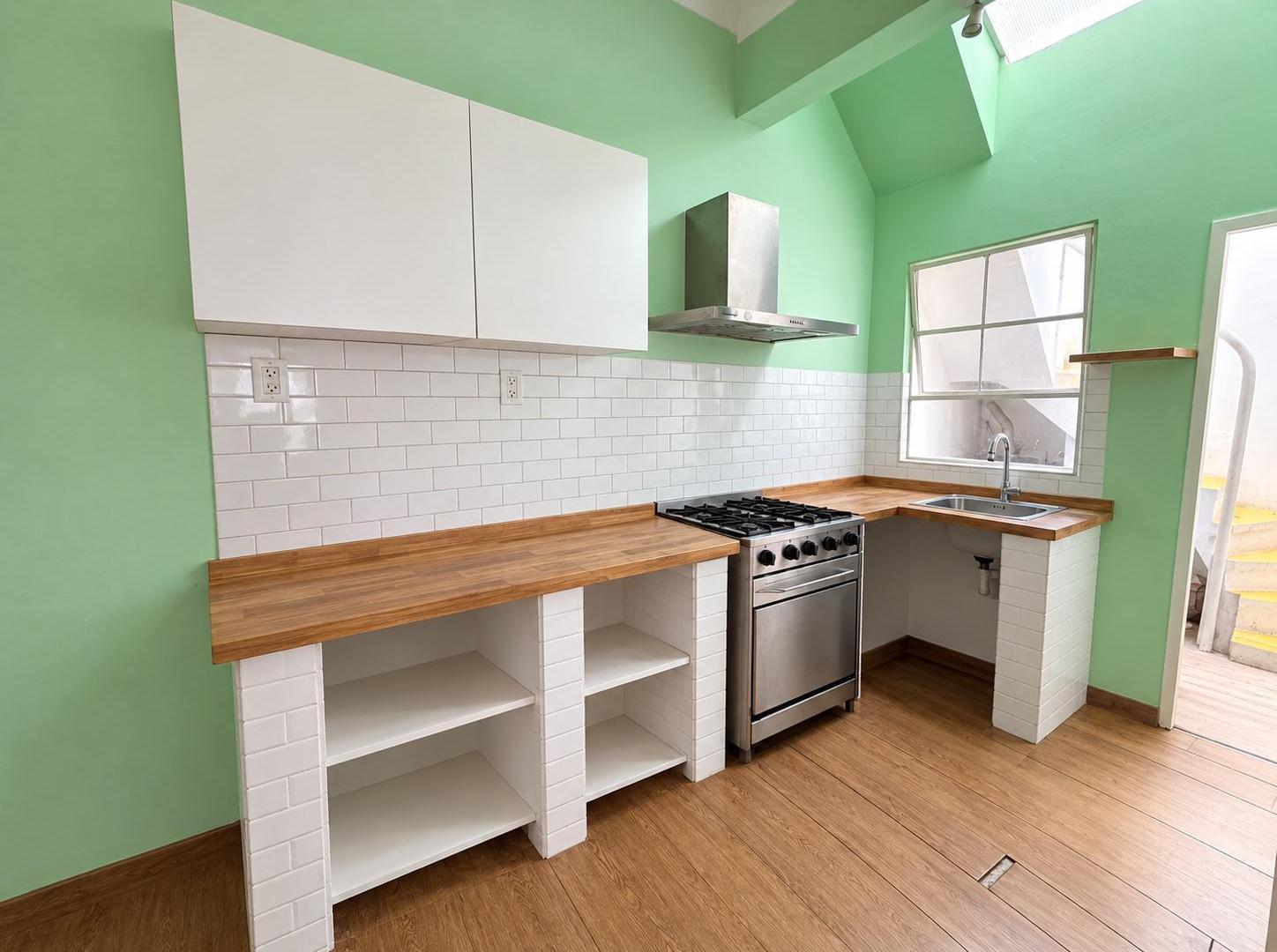 Foto de PH en venta 3 ambientes con terraza en Belgrano R, imagen 5