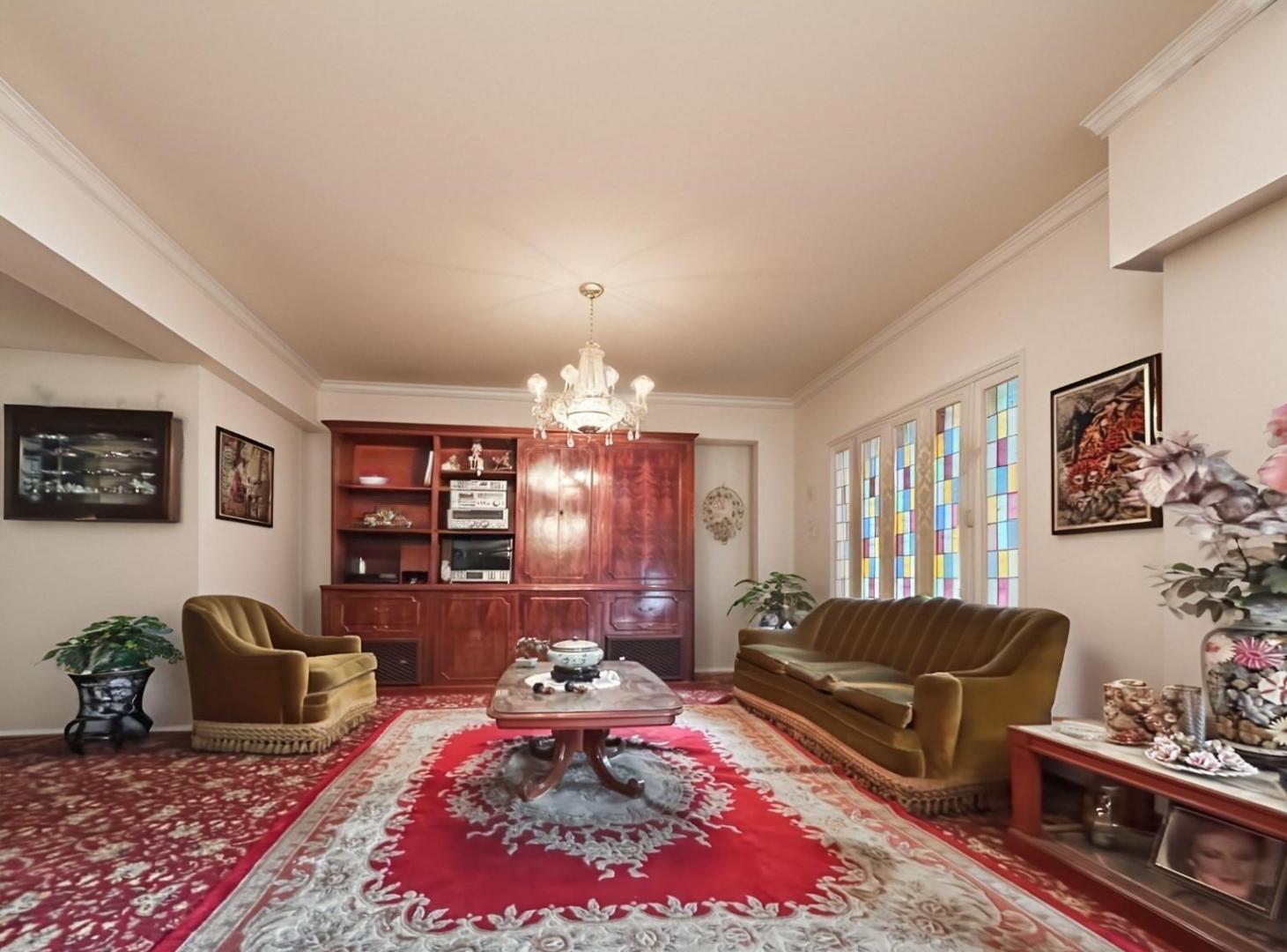 Foto de Piso en venta en Flores con Cochera y Baulera, 4 Ambientes Dependencia, imagen 3