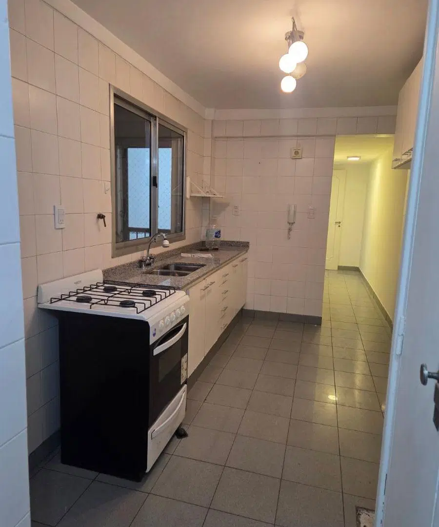 Excelente departamento de 4 amb más dependencia! 4
