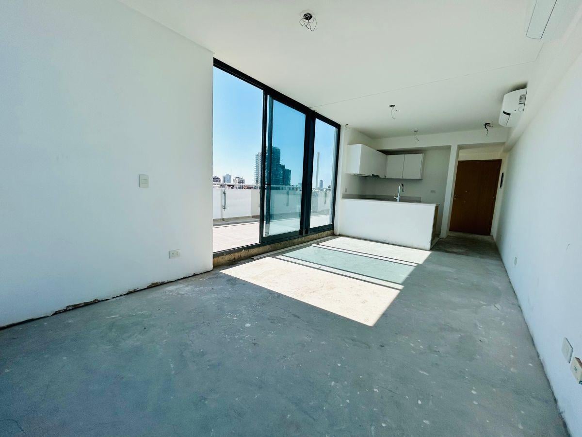 Foto de VENTA, DUPLEX, 2 AMBIENTES, COCHERA, AMENITIES CATEGORÍA, SEGURIDAD 24HS, imagen 2