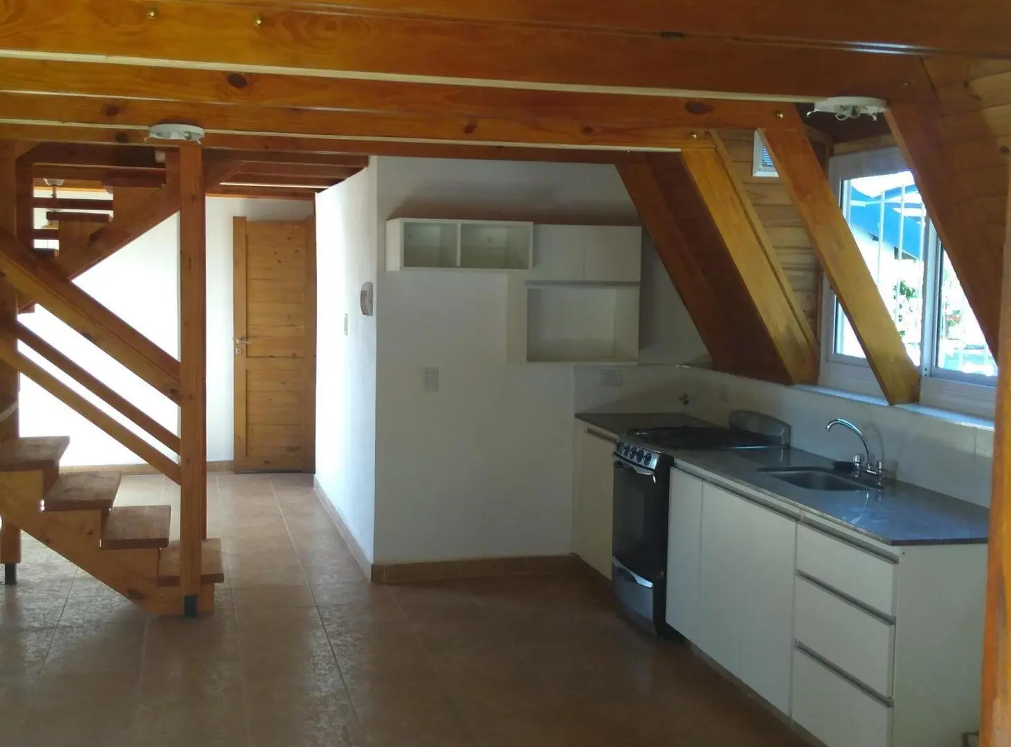 CASA EN ALQUILER EN LA FALDA 5