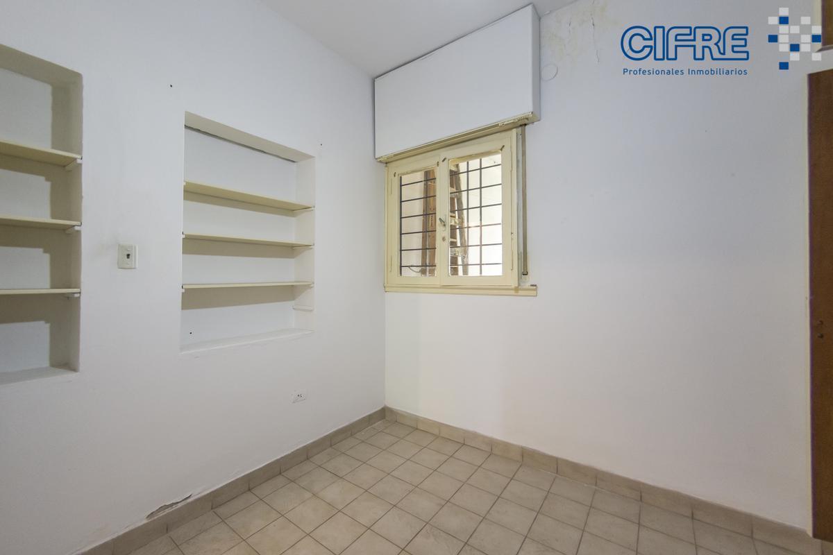 Foto de Casa en lote propio 8, 36 x 33m, en una sola planta para mejorar, imagen 2