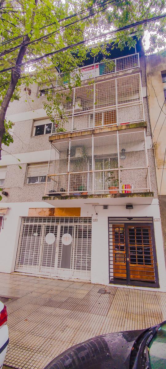 Departamento en Villa Devoto 2 Ambientes Excelente Estado por Escalera Apto Profesional 4