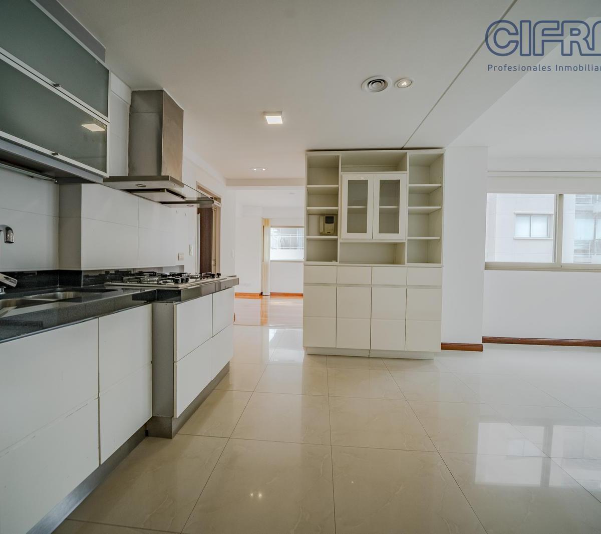 Departamento Exclusivo de 5 Ambientes 4 Dormitorio 3 Cocheras - Amenities 5