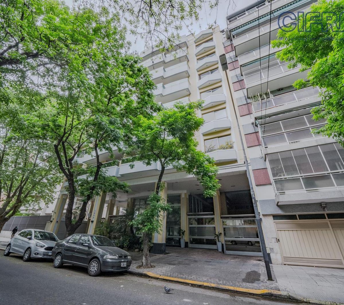 Departamento Exclusivo de 5 Ambientes 4 Dormitorio 3 Cocheras - Amenities 1