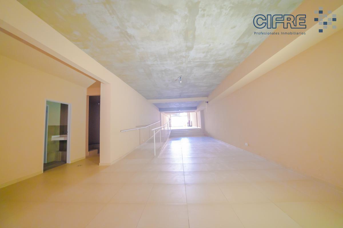 Foto de Local a la vía publica de 164m2 VENTA CON RENTA! Posibilidad de comprar, imagen 3