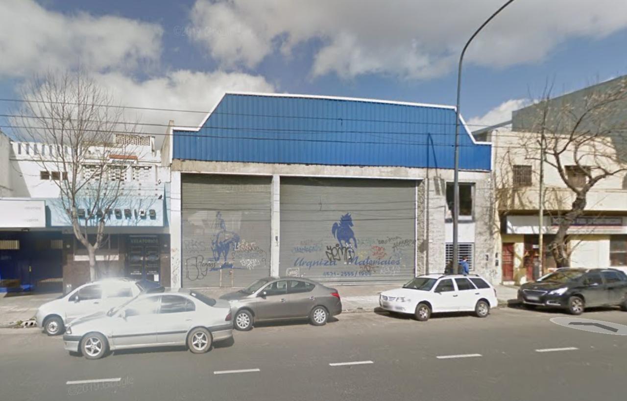 Terreno 17,32x57,08 Zonificación USAA PB   7 PISOS   2 RETIROS - Villa Urquiza