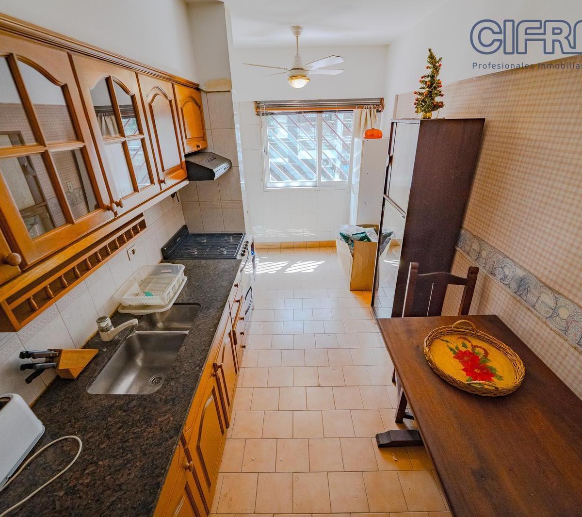 Departamento de 3 Ambientes con 2 Baños, Patio y Parrilla en Belgrano 5