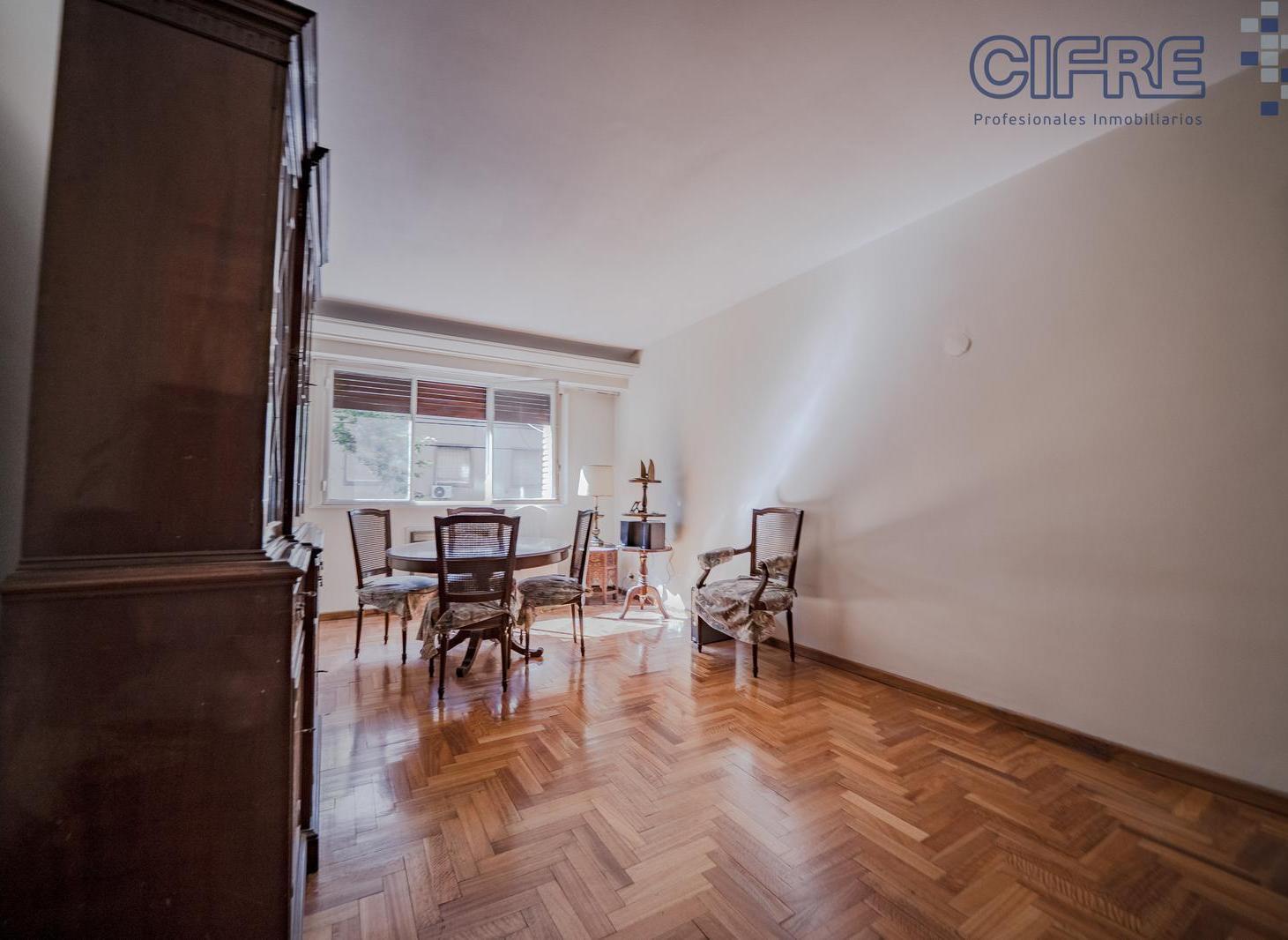 Foto de Departamento en Colegiales de 3 ambientes, dependencia, 2 baños, patio, imagen 4
