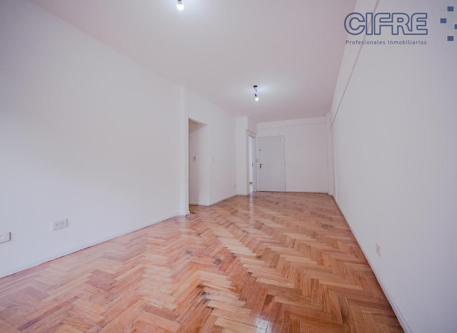 Foto de Departamento de 4 ambientes con 2 baños completos y gran balcón al, imagen 4