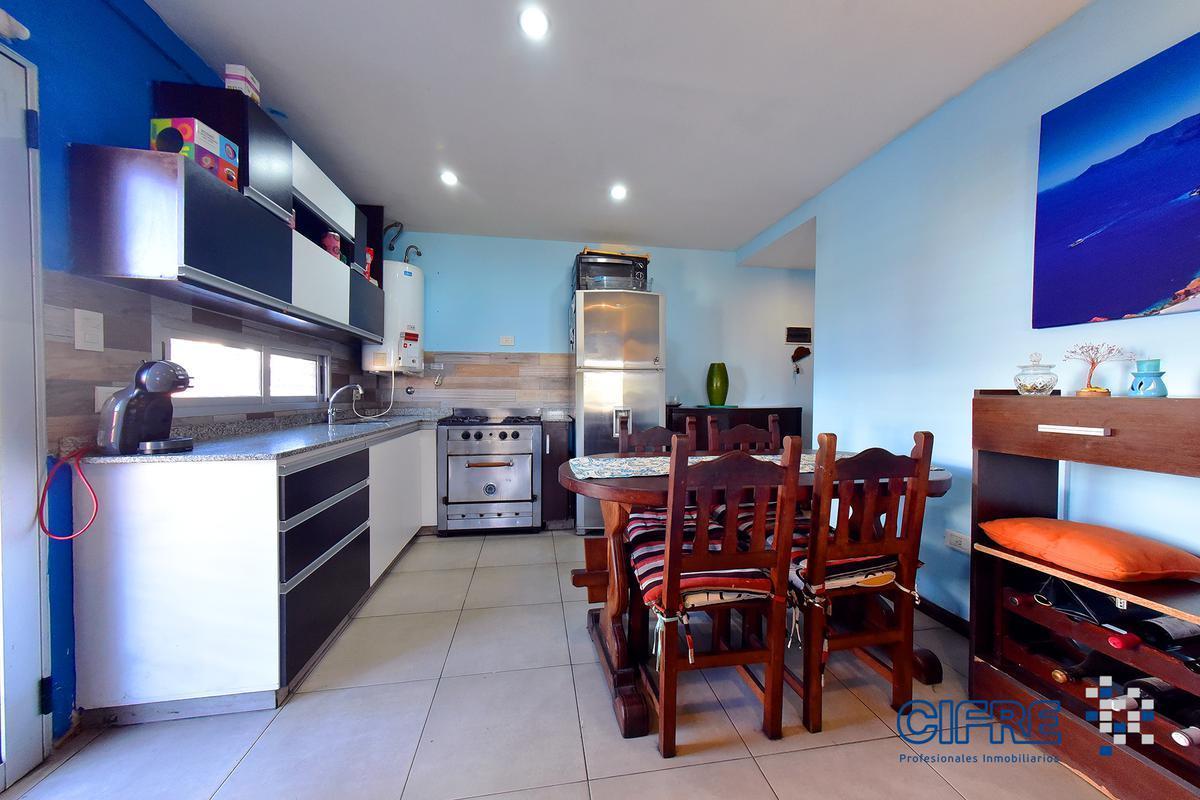 Villa Urquiza- PH 3 ambientes en duplex sin expensas. 1ero por escalera.
