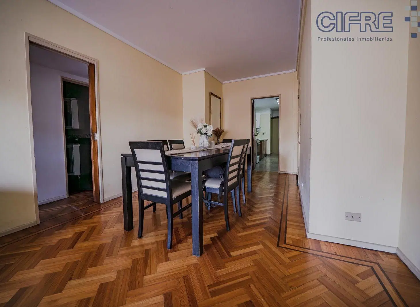 Departamento de 3 ambientes con balcón aterrazado y dependencia en Belgrano 2
