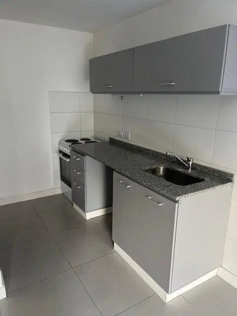 Monoambiente con balcón Apto Profesional en Villa Urquiza 4