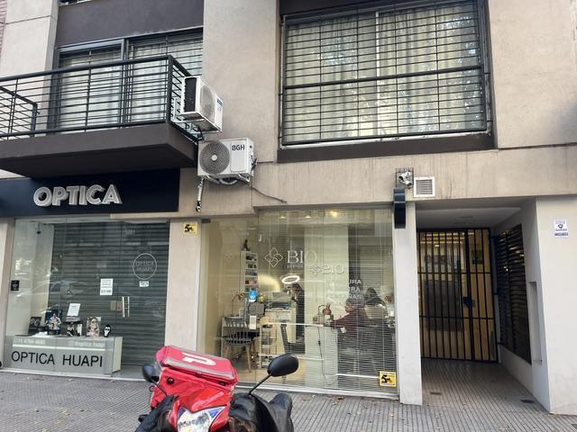 Monoambiente con balcón Apto Profesional en Villa Urquiza
