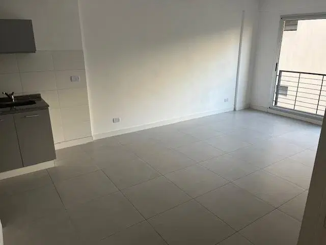Monoambiente con balcón Apto Profesional en Villa Urquiza 3