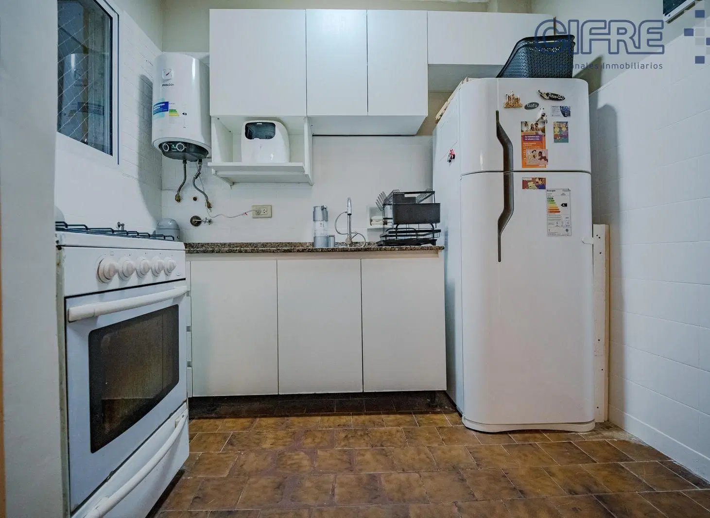Departamento en Almagro 2 ambientes con balcón Living/Comedor con cocina integrada 5
