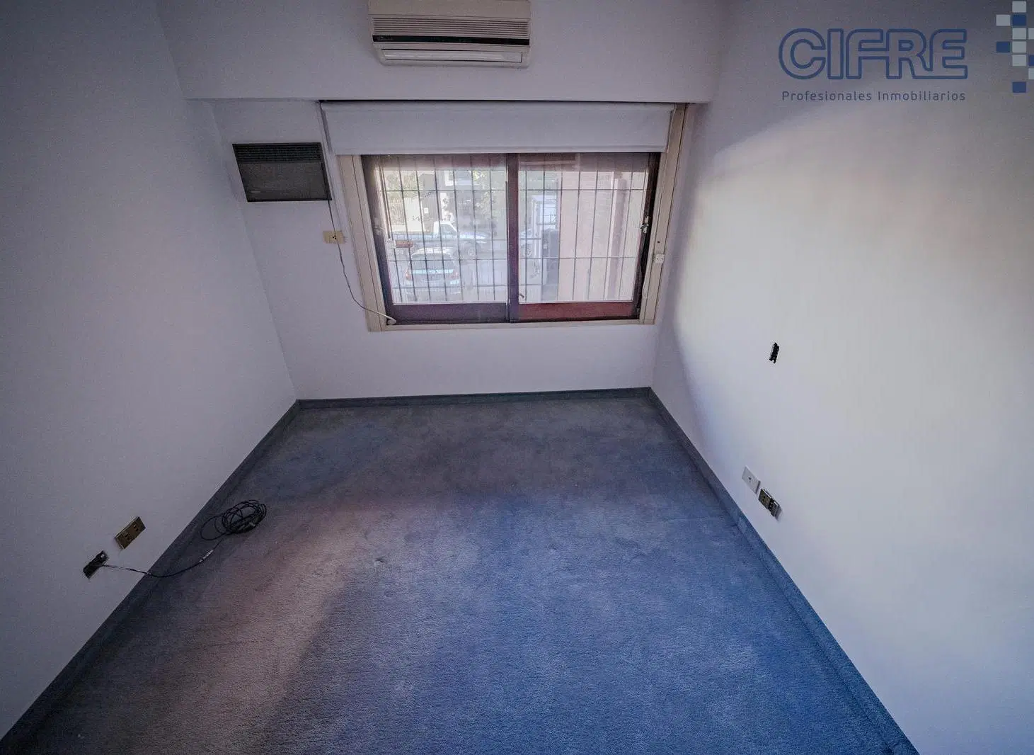 Casa lote 13x45 de todo en PB 5 ambientes jardín, pileta, quincho y cocheras  en Villa Pueyrredon 3