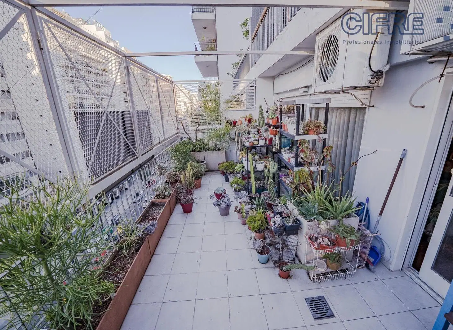 Departamento en Belgrano 5 ambientes con dep, balcón aterrazado y 2 cocheras cubiertas 2