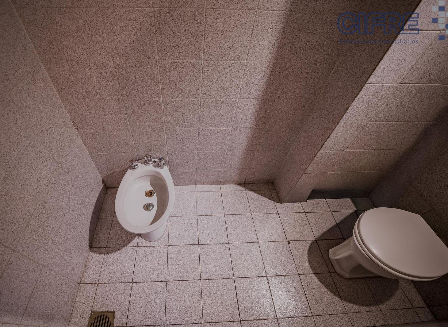 Foto de Departamento Oficina a 1 cuadra de la Estación Urquiza Subte Linea B, imagen 5