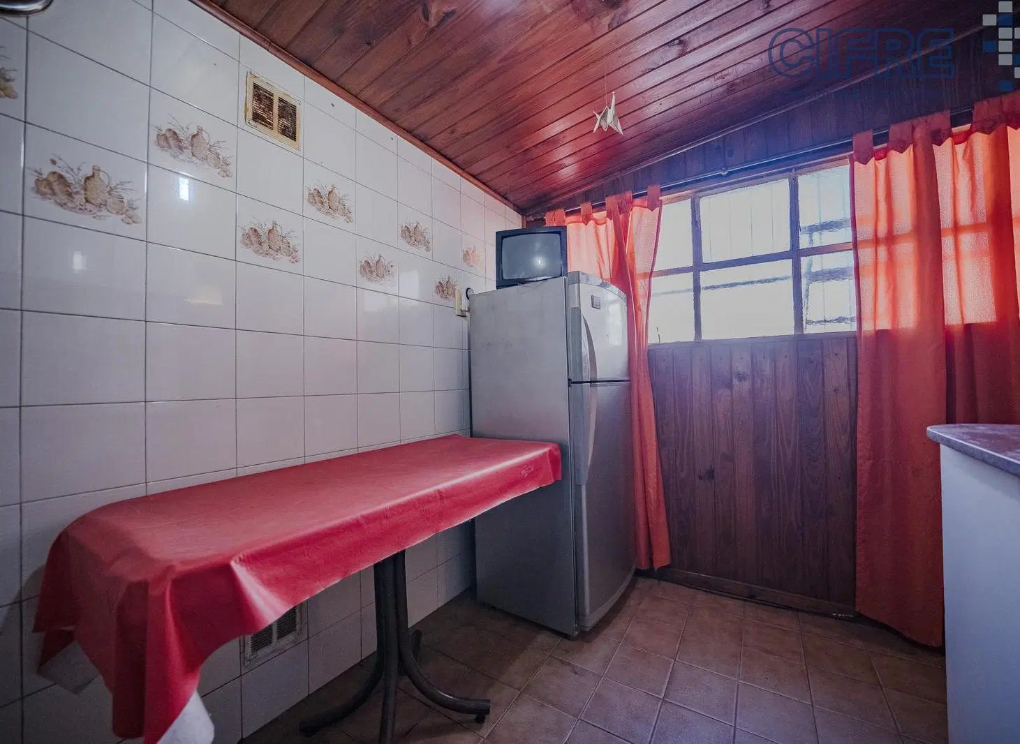 PH 3 ambientes en 2do piso por escalera. A reciclar! 8