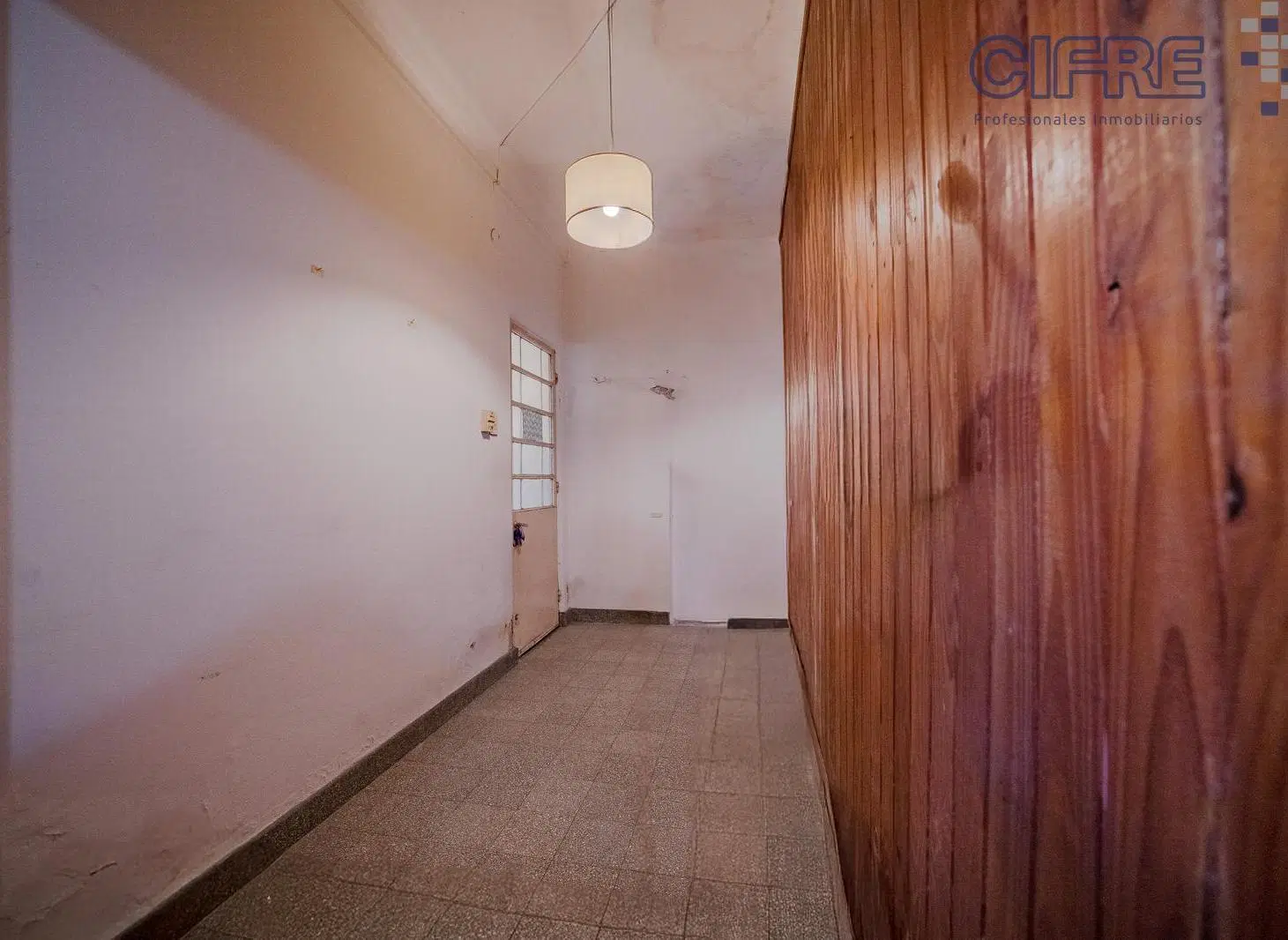 PH 3 ambientes en 2do piso por escalera. A reciclar! 5