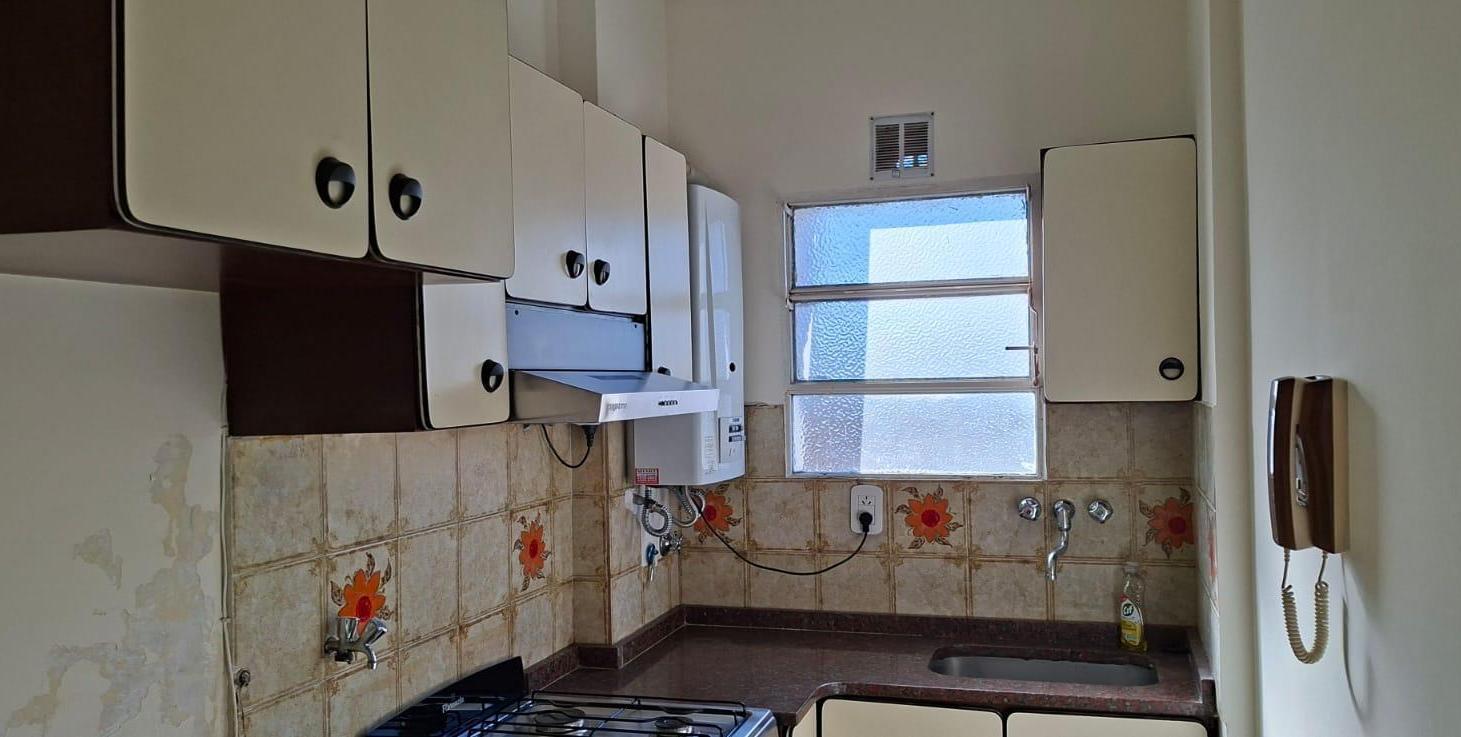 Foto de Departamento 3 ambientes al frente en Villa Pueyrredón, imagen 4